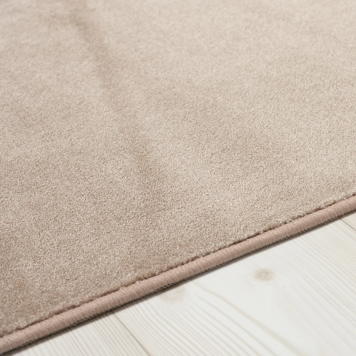 Trendy Taupe - Image 4